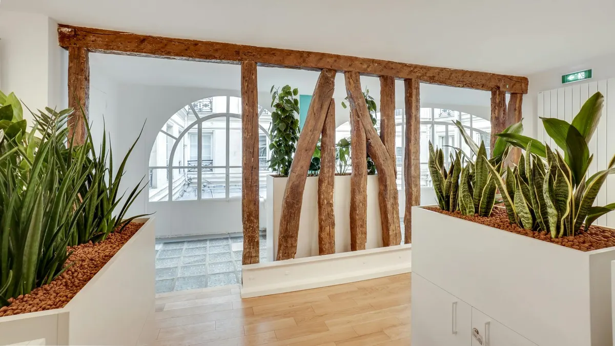 Deskeo Paris 8e Miromesnil